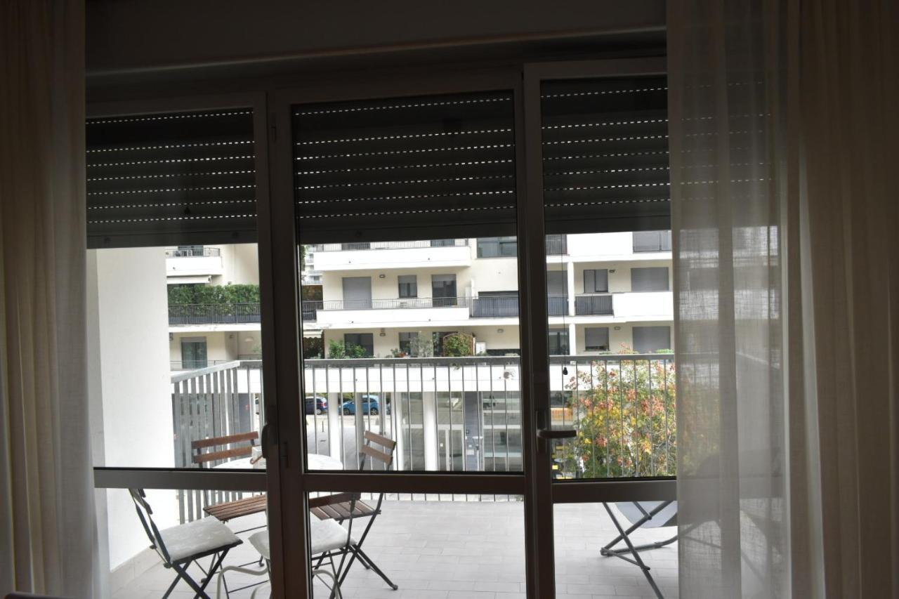 House Promenade Santa Giulia Apartman Milánó Kültér fotó
