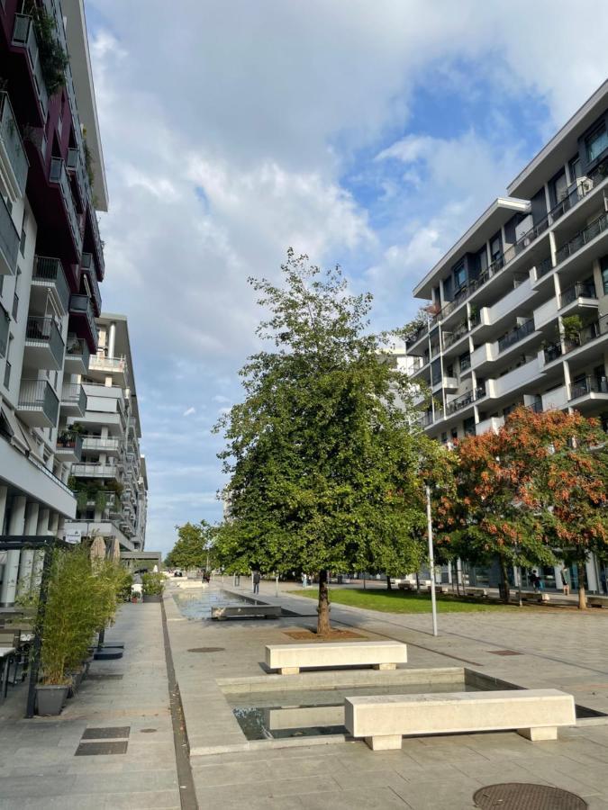 House Promenade Santa Giulia Apartman Milánó Kültér fotó