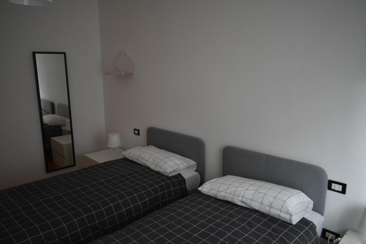 House Promenade Santa Giulia Apartman Milánó Kültér fotó